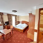 Fonix Wellness *** 1 A Epulet Bed & Breakfast *