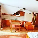 Bed & Breakfast Fonix Wellness *** 1 A Epulet Heviz