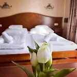 Fonix Wellness *** 1 A Epulet Bed & Breakfast