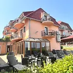 Fonix Wellness *** 1 A Epulet Bed & Breakfast