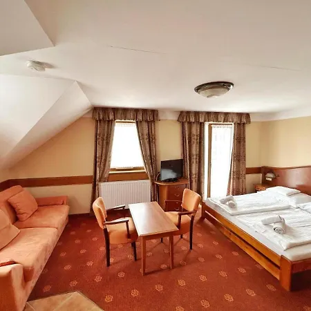 Fonix Wellness *** 1 A Epulet Hévíz