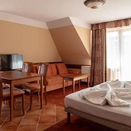 Fonix Wellness *** 1 A Epulet *