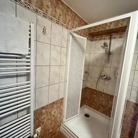 Fonix Wellness *** 1 A Epulet